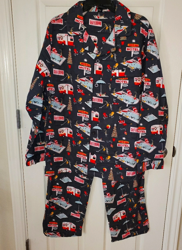 NWT Joe Boxer Holiday Winter Pajama Set